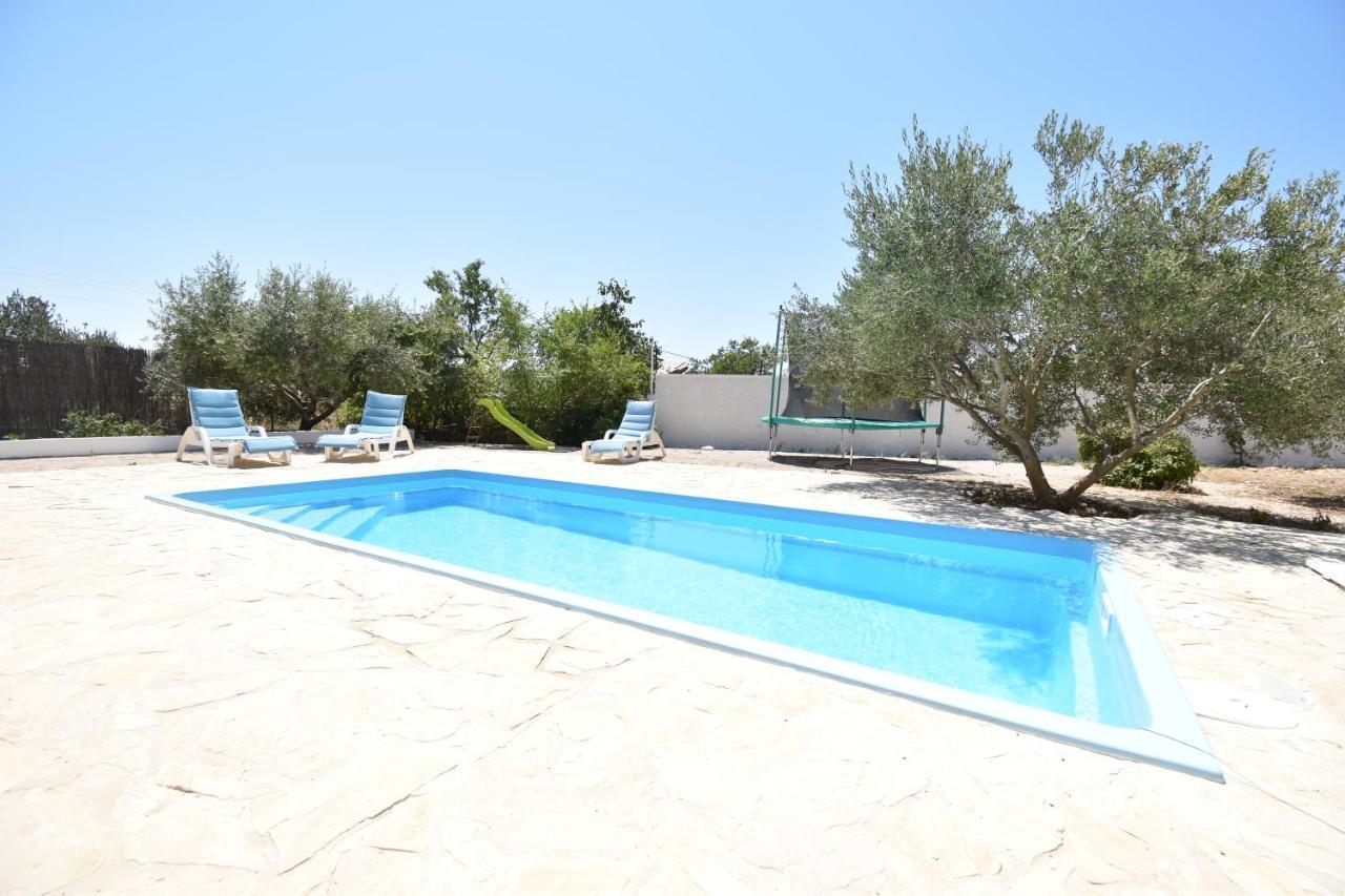 Villa Bubica- Cozy Holiday Home In Rural Area With Pool Stankovci  ภายนอก รูปภาพ